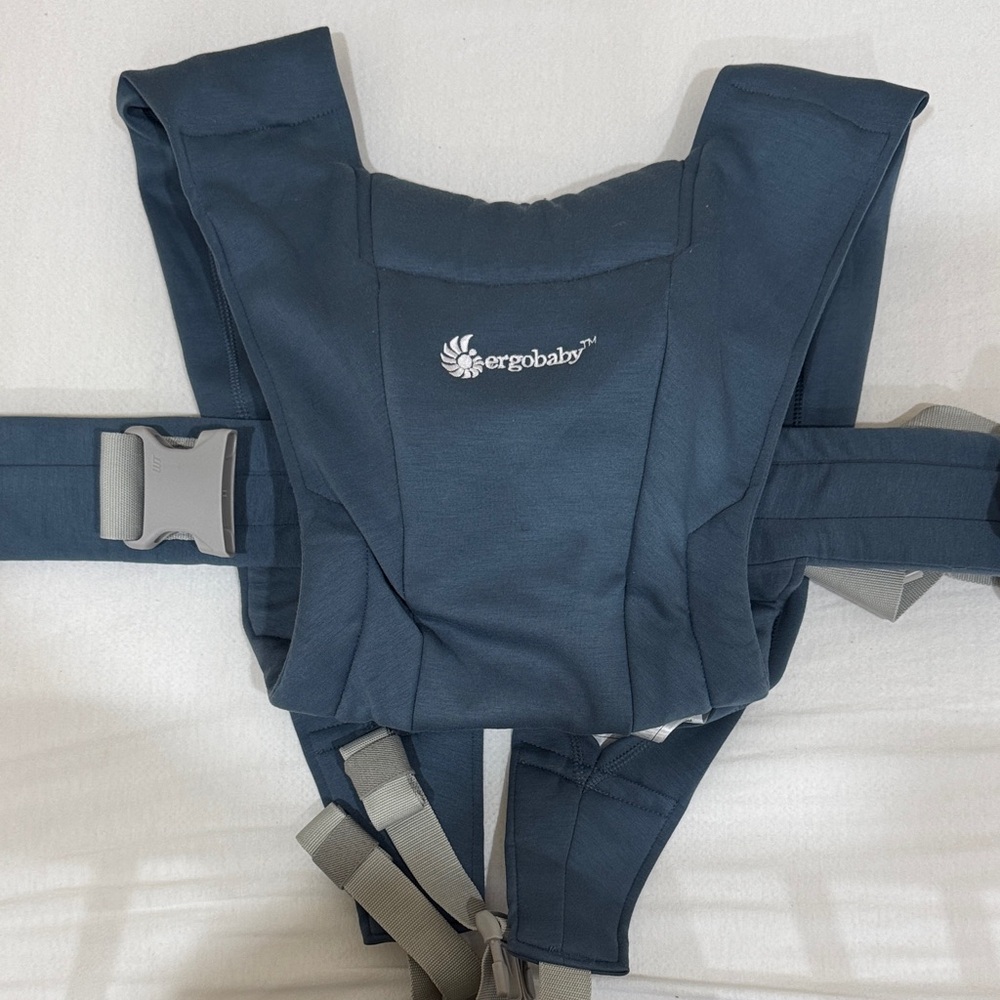 Ergobaby Midnight Blue Carrier